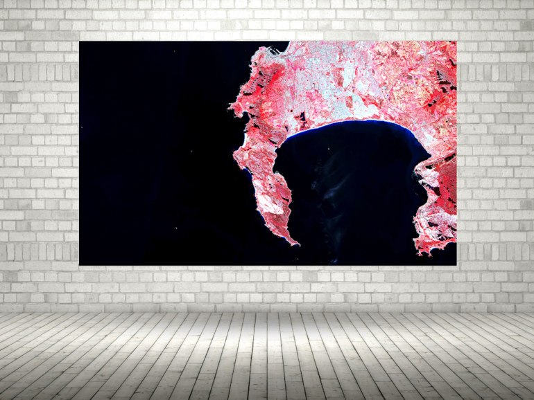 Mothercity_large_false3